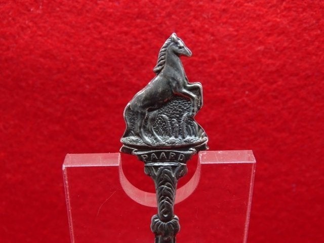 Lepeltje: paard, Verzenden