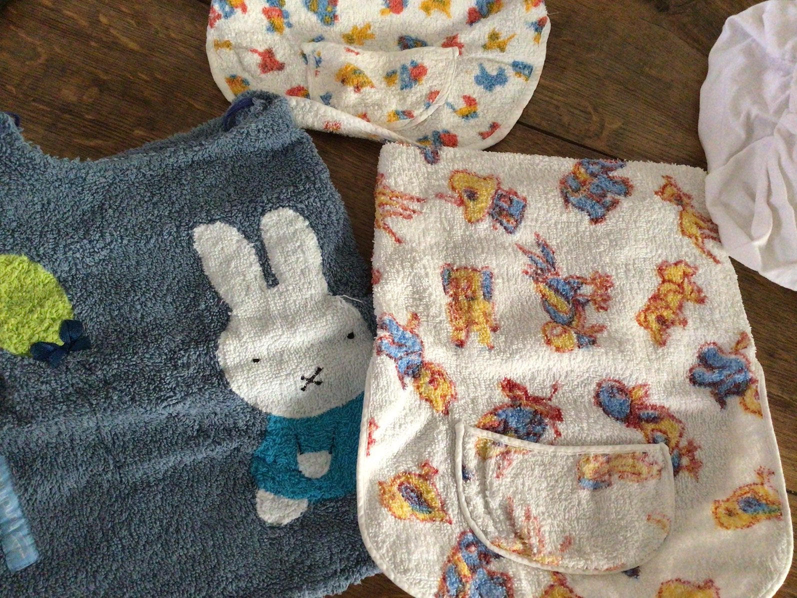 Baby hoeslakens, Jongetje of Meisje, Ophalen of Verzenden, Zo goed als nieuw, Wit