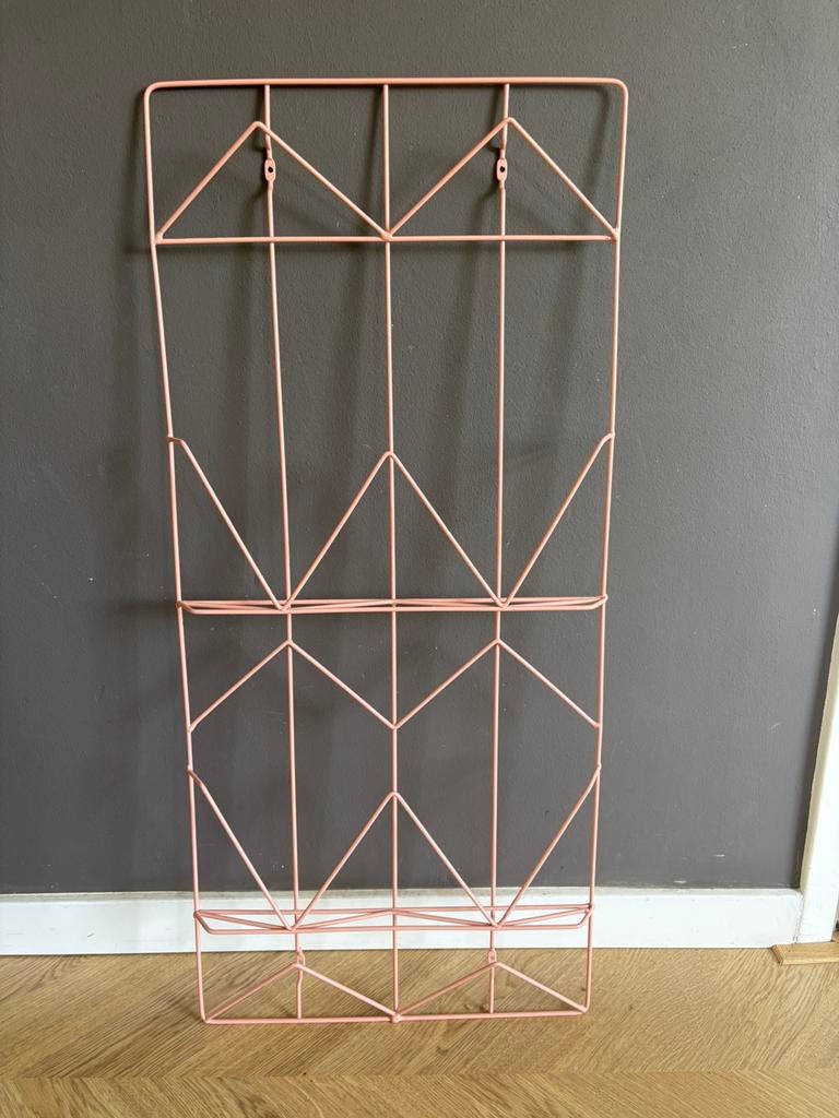 Stijlvol metalen wandrek / tijdschriftenhouder 84x40 cm, Ophalen of Verzenden, Zo goed als nieuw