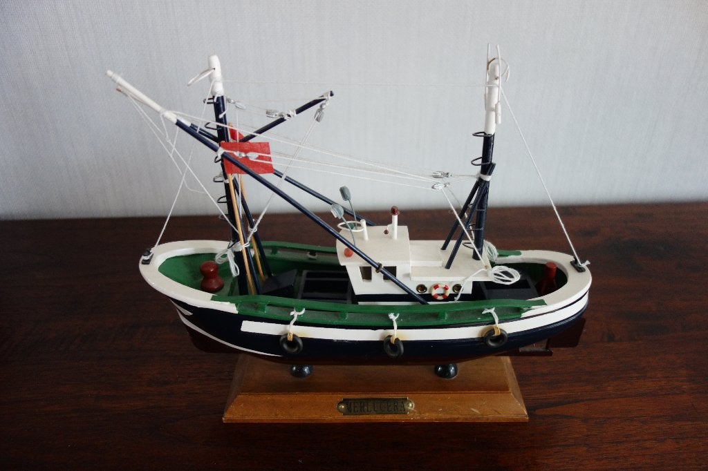 Miniatuur boot, Ophalen of Verzenden, Zo goed als nieuw
