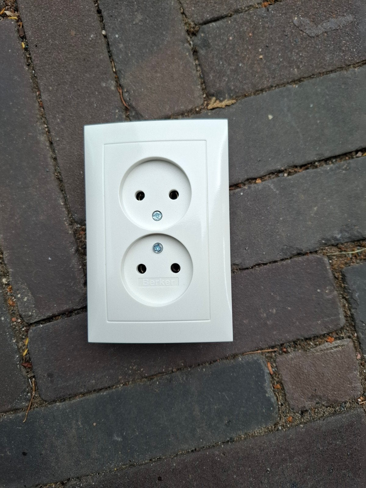 Berker stopcontact dubbel ( nieuw) 6 stuks, Ophalen of Verzenden, Nieuw, Berker, Stopcontact