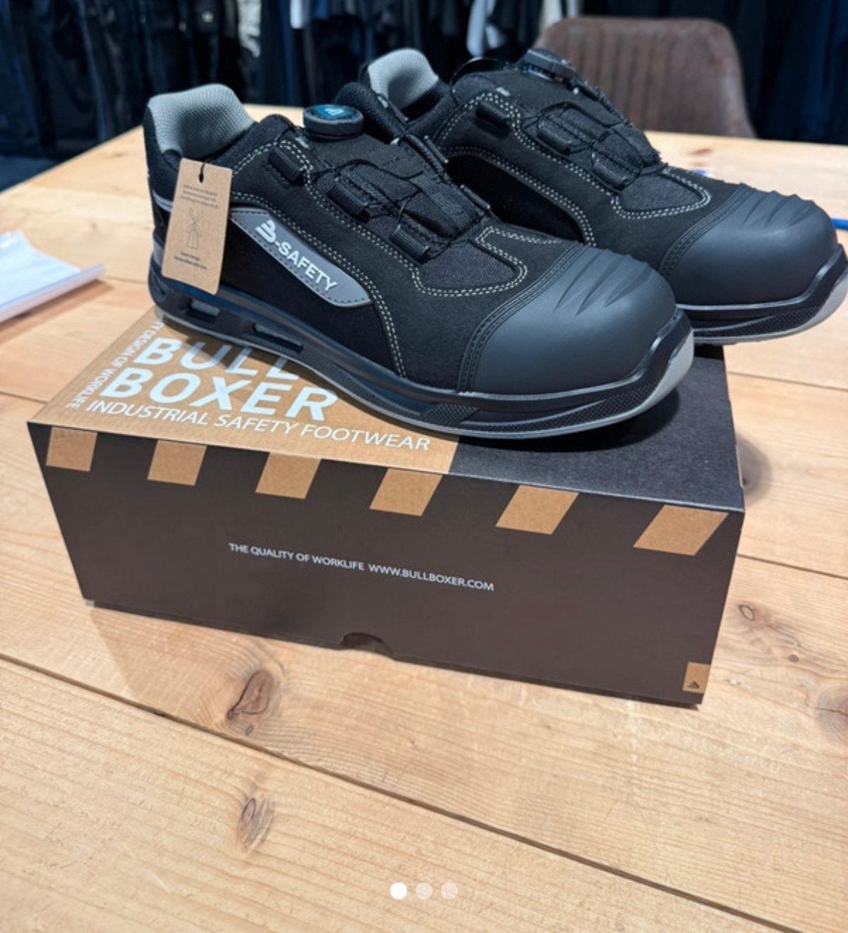 Partij Bull Boxer veiligheidsschoenen (400 stuks) BOA sluiti, Ophalen