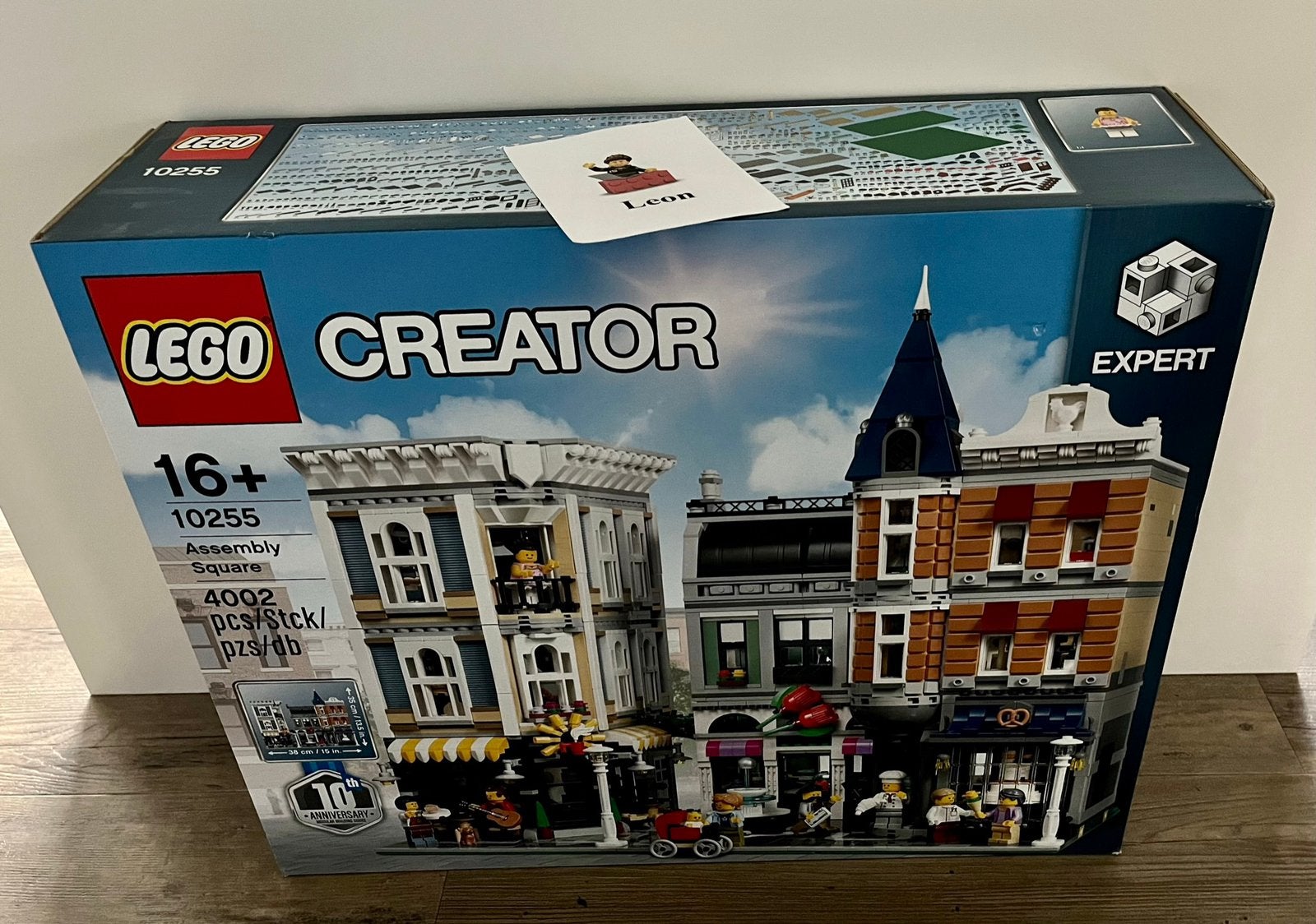 Lego Creator Expert 10255 Gebouwenset - Nieuw in doos!, Lego, Nieuw, Ophalen of Verzenden, Ongeopend/sealed