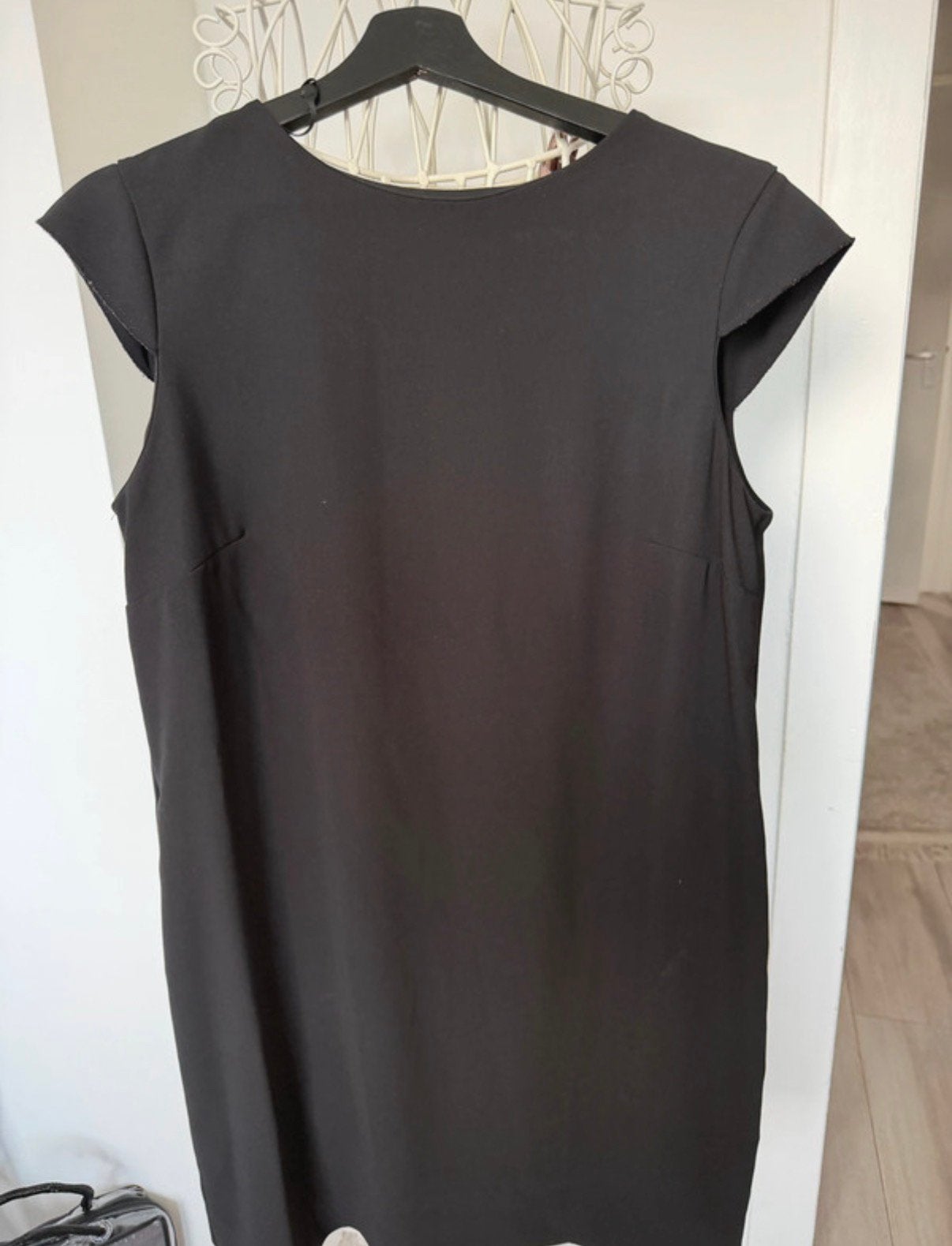 Zwarte jurk van mango, Zwart, Maat 42/44 (L), Ophalen of Verzenden, Zo goed als nieuw