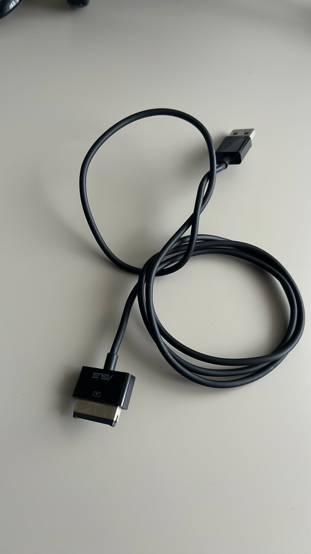 Asus kabeltje, Ophalen of Verzenden, Zo goed als nieuw