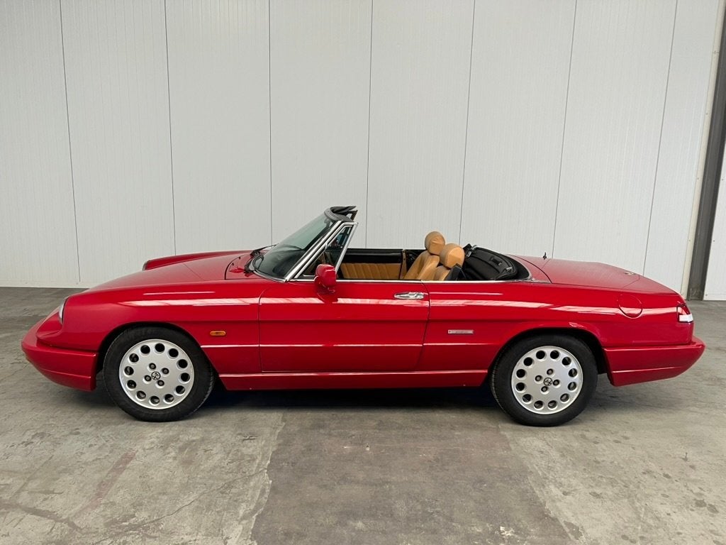 Alfa Romeo Spider 2.0  1991 Rood,  Leer, Roest vrij, Auto's, 1965 cc, Achterwielaandrijving, 4 cilinders, Cabriolet