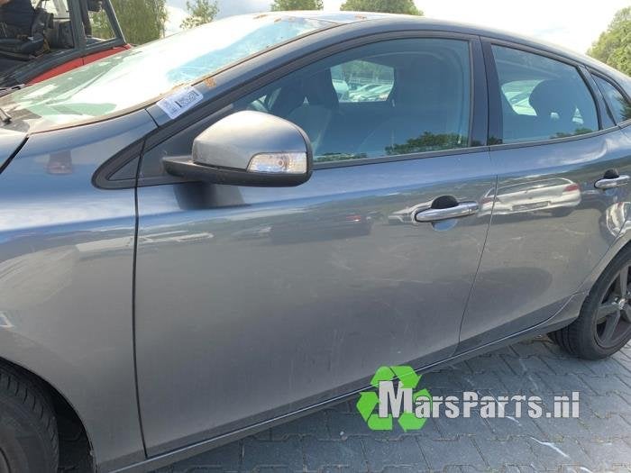 Portier 4Deurs links-voor van een Volvo V40, Gebruikt, -, Deur, -