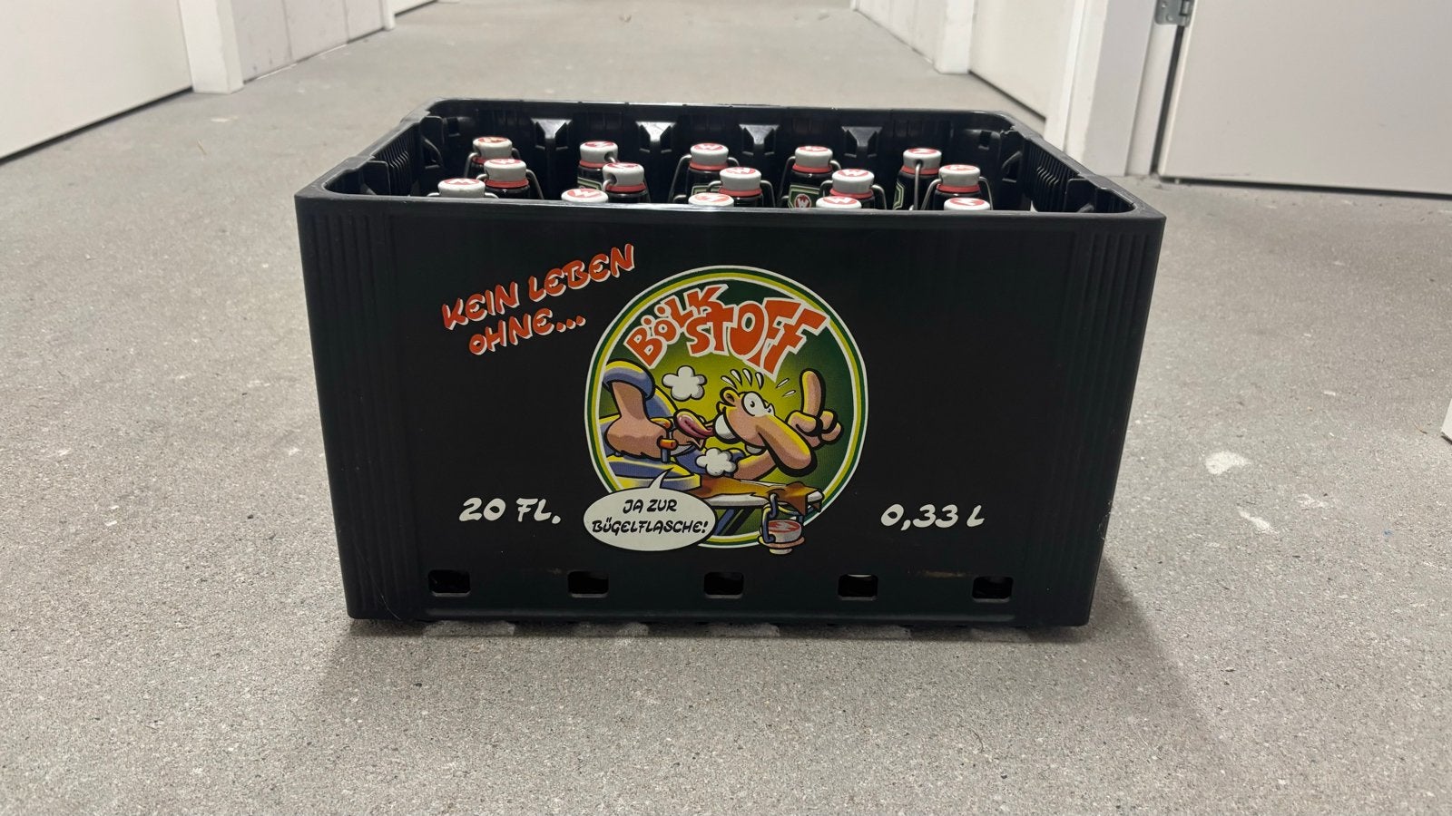 Origineel Bölkstoff Pilsener bierkrat uit Duitsland, Ophalen, Nieuw, Flesje(s)