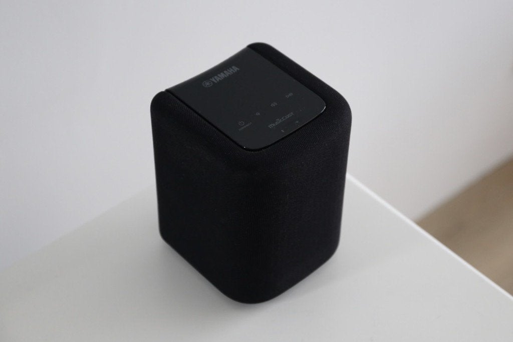 Speaker yamaha musiccast WX-010 zwart wifi bluetooth airplay, Ophalen of Verzenden, Zo goed als nieuw, Minder dan 60 watt, Overige merken