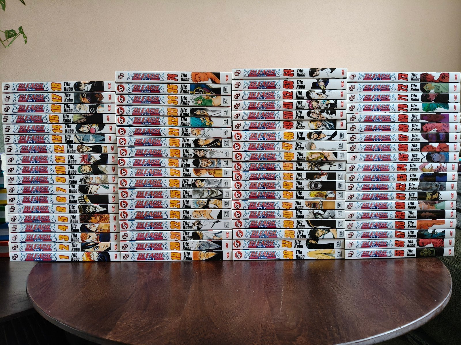 Bleach manga set vol. 1-74, Meerdere comics, Ophalen, Zo goed als nieuw, Japan (Manga)