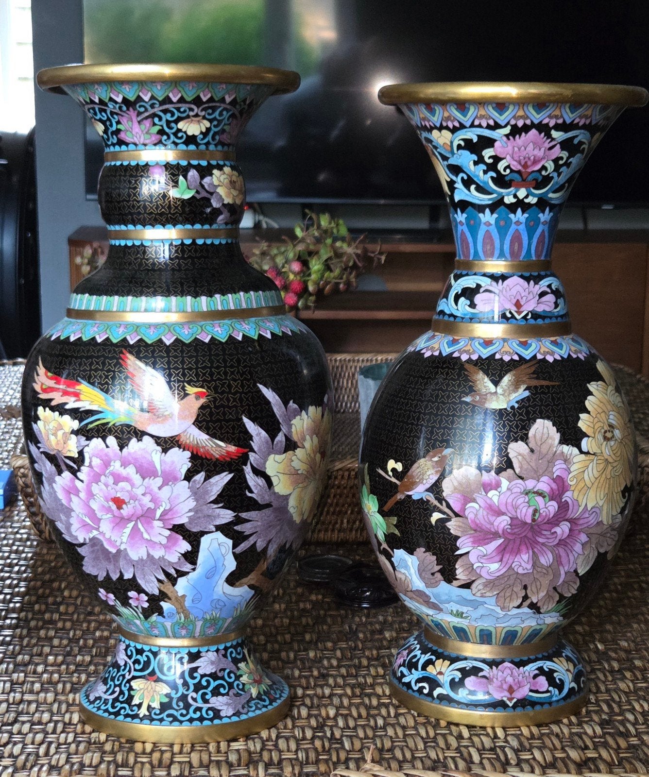 Prachtige Cloisonné Vazen - Set van 2 - 39.5 cm hoog, Antiek en Kunst, Ophalen