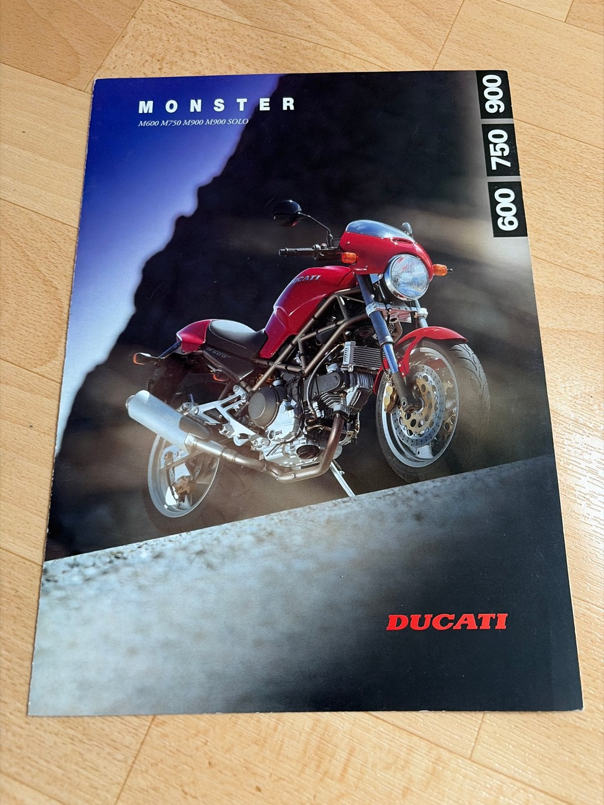 Ducati Monster folder - 600, 750, 900 (Italiaans), Ophalen of Verzenden, Ducati