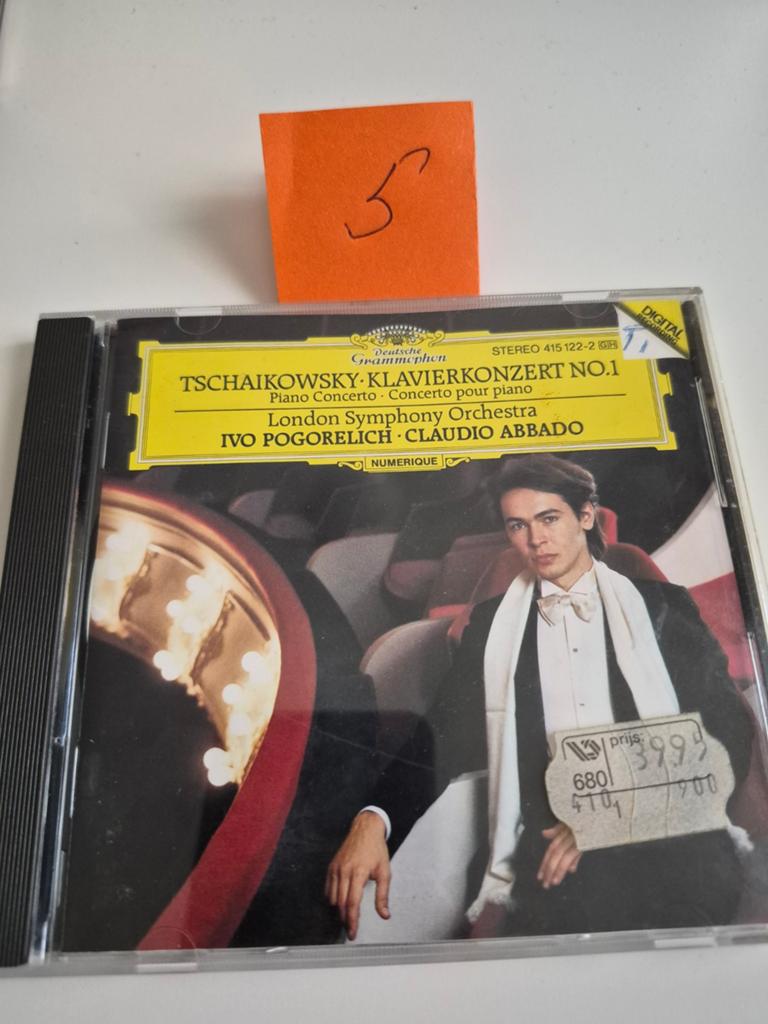 Tschaikowsky: Pianoconcert Nr. 1 - Ivo Pogorelich CD, Ophalen of Verzenden, Romantiek, Gebruikt, Orkest of Ballet