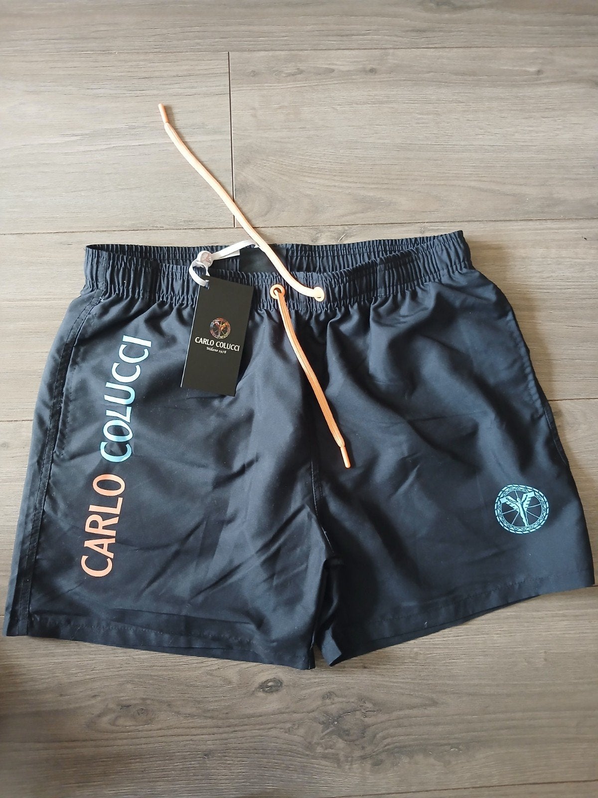 carlo colucci korte broek maat M, Ophalen