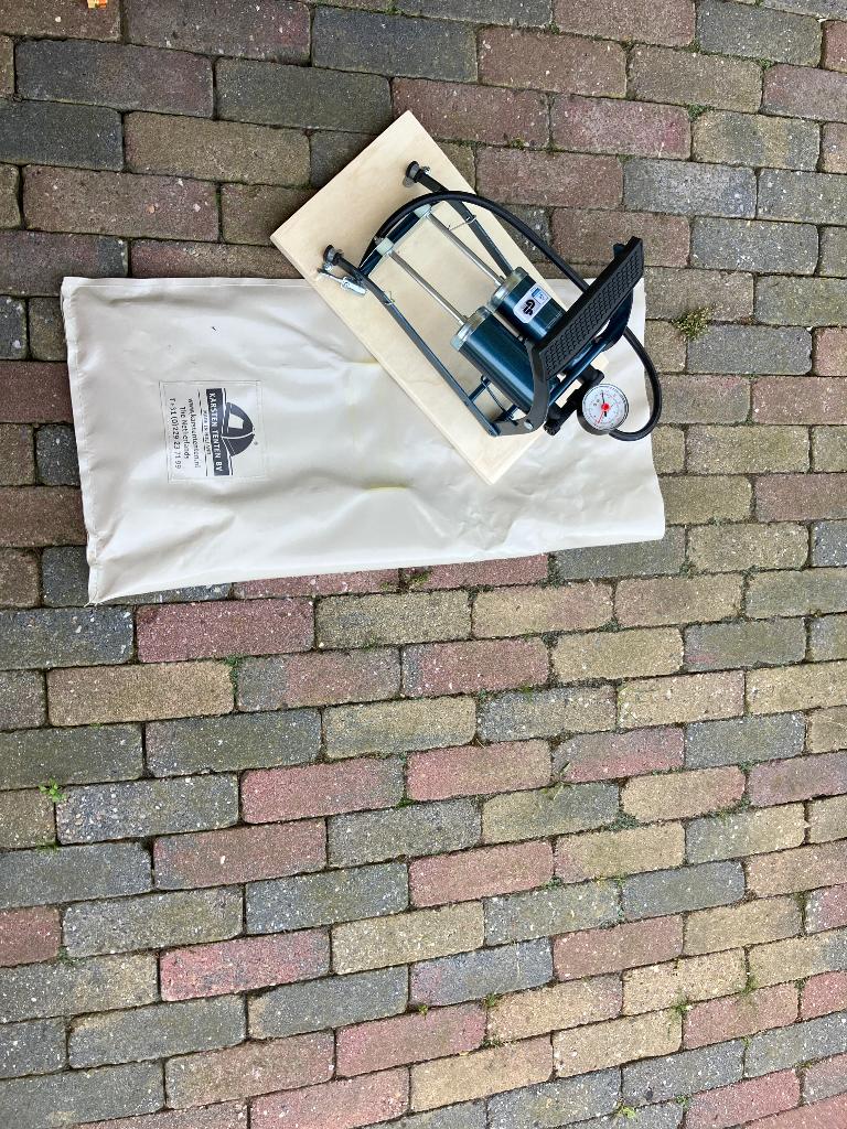 Pomp voor Karsten opblaastent, Ophalen, Nieuw, Handmatig
