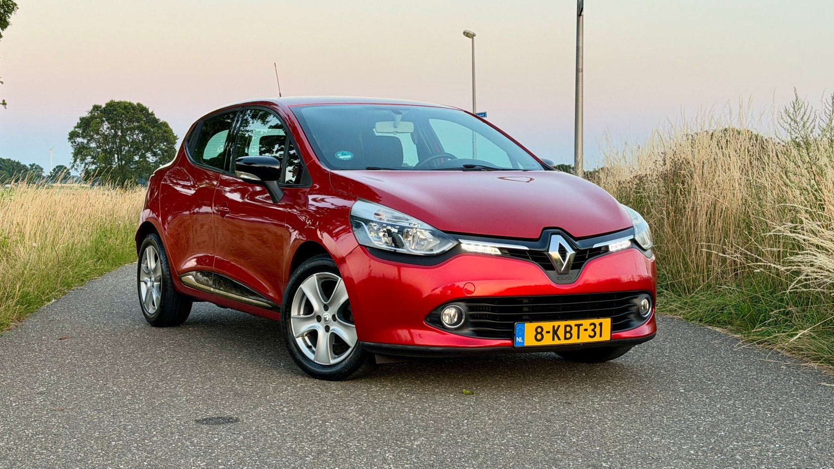 Renault Clio IV | Trekhaak | 2e Eigenaar, Auto's, Renault, Voorwielaandrijving, Stof, 40 €/maand, Zwart