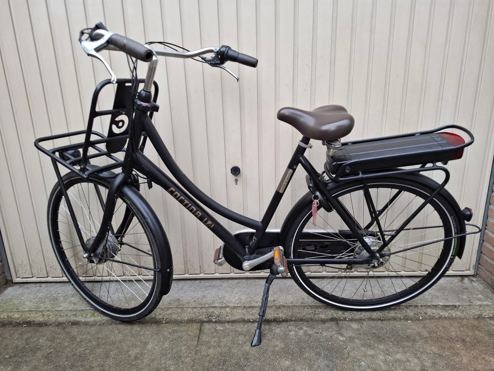Cortina u4 28 inch 7v dames ebike zwart
Sportdrive 500, Gebruikt, Versnellingen, 56 cm of meer, Ophalen