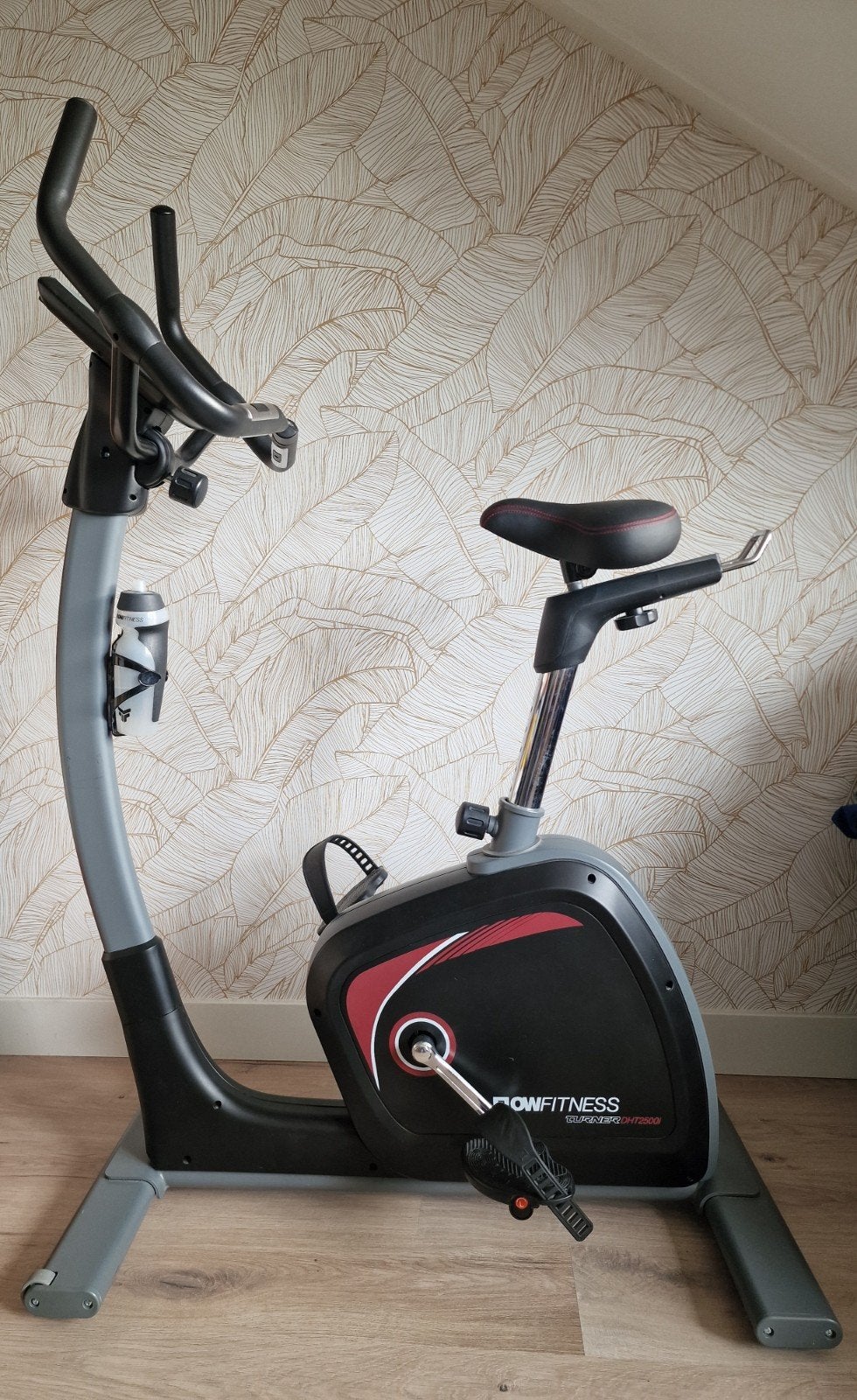 Flow Fitness Hometrainer DHT2500i - Zo goed als nieuw, Ophalen, Zo goed als nieuw, Metaal, Benen