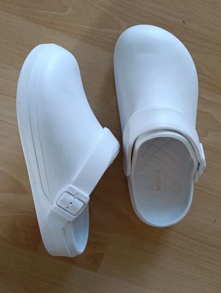 Witte Mexx klompen/slippers maat 37, Kleding | Dames, Schoenen, Slippers, Mexx, Wit, Nieuw