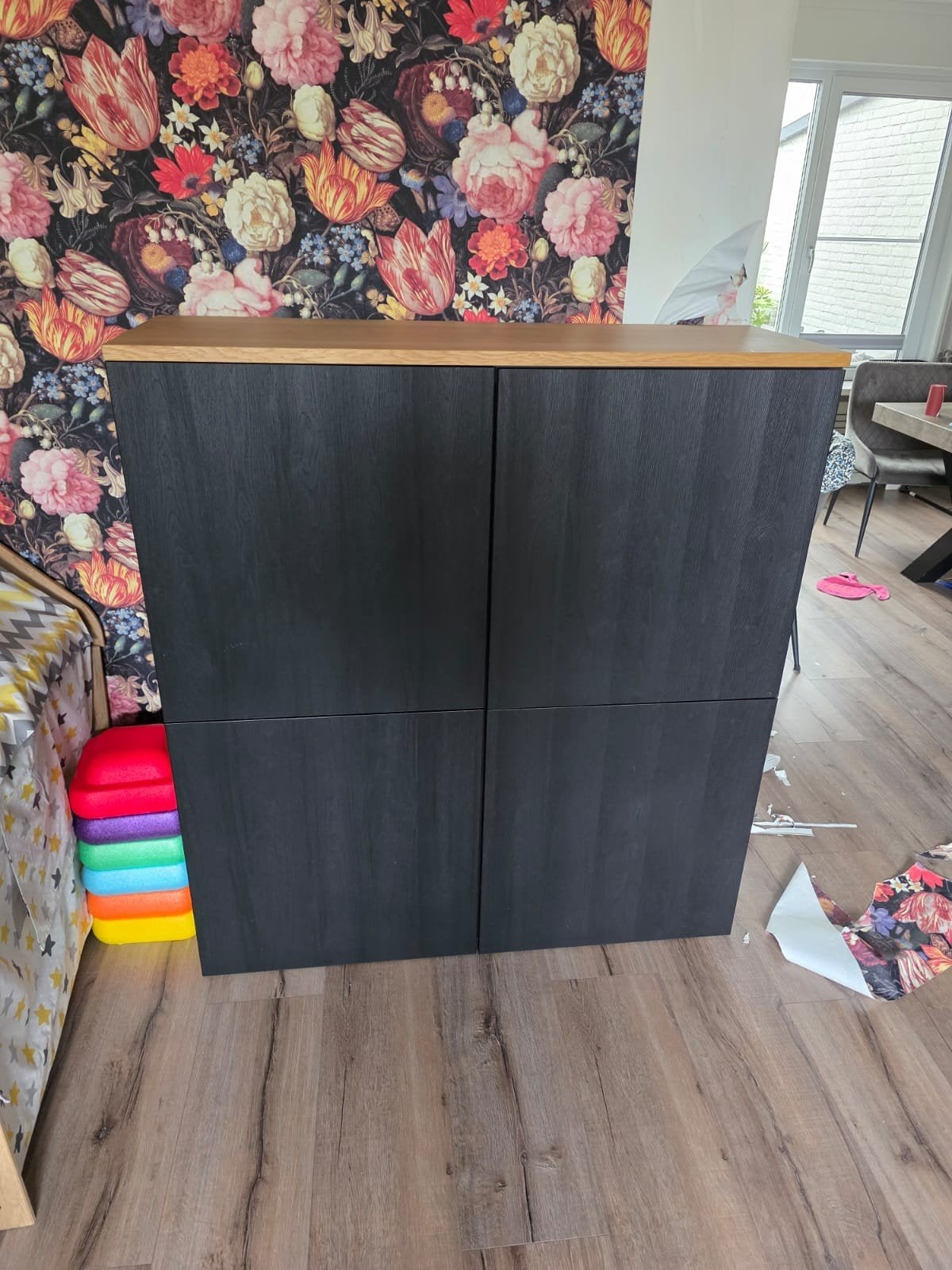 IKEA Besta Kast met Houten Bovenblad, Ophalen, Gebruikt
