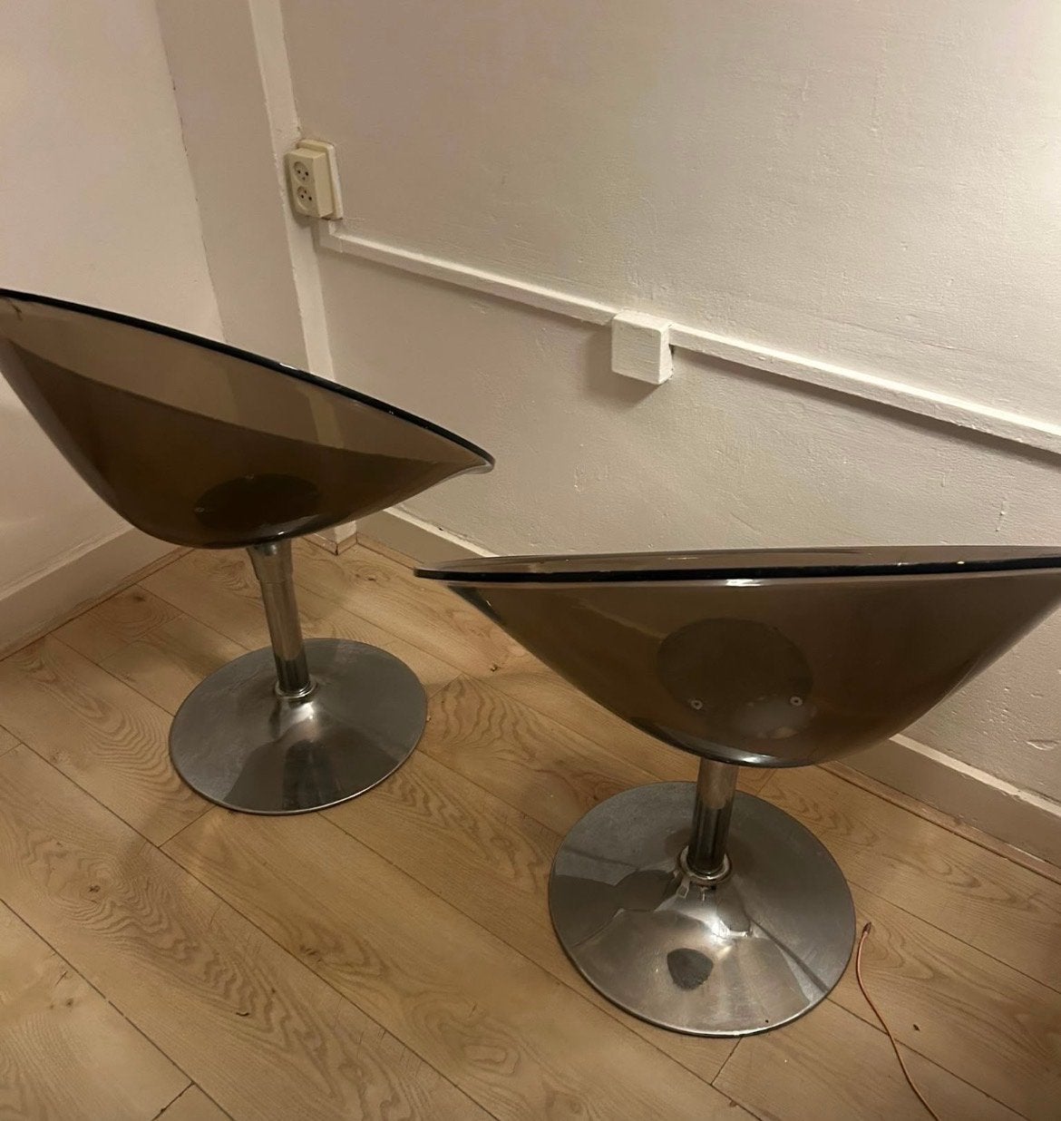 Retro kuipstoeltjes samen 80 -  jaren 70 - Draaibaar, Huis en Inrichting, Kunststof, Gebruikt, Twee, Bruin