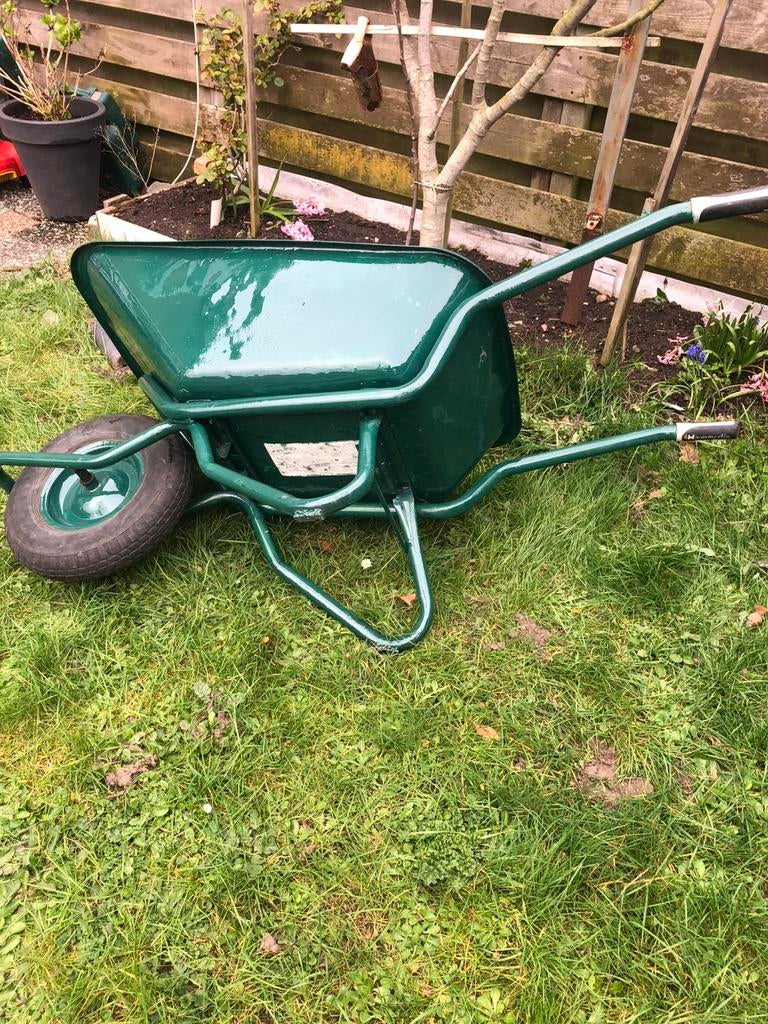 Te koop: sterke kruiwagen – weinig gebruikte, Ophalen of Verzenden, Zo goed als nieuw