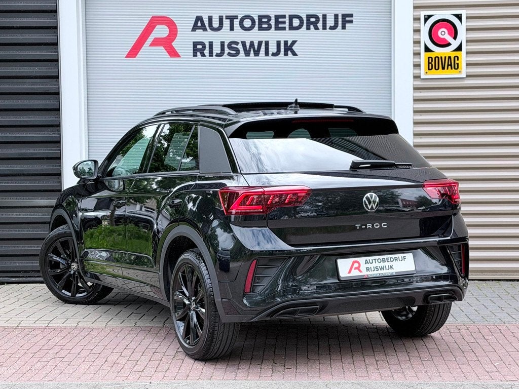 Volkswagen T-ROC 1.5 TSI 3x R-Line Pano/IQ.Light/Camera, Auto's, 12 maanden, Euro 6, 4 cilinders, Alcantara