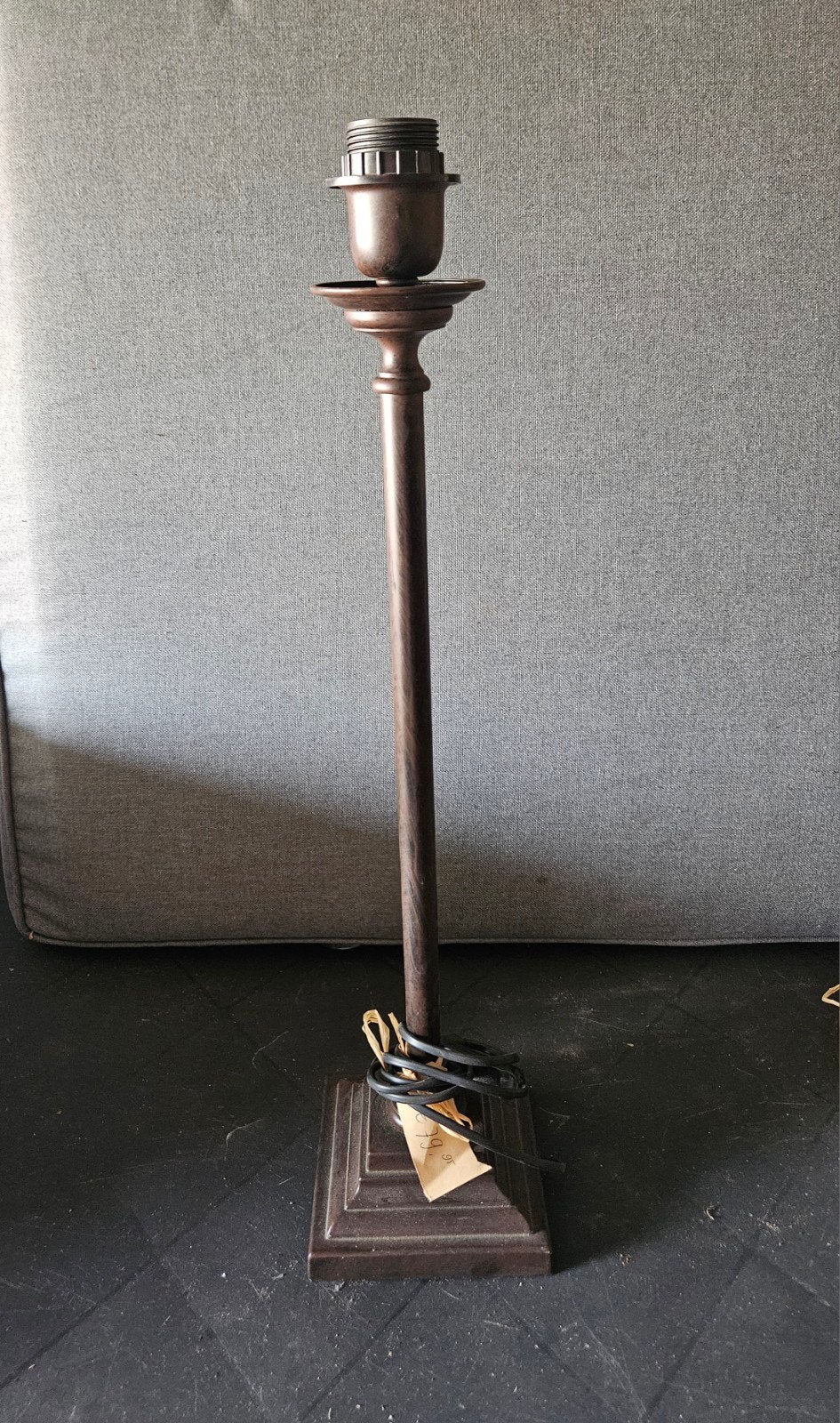 Metalen tafellamp nieuw, Ophalen of Verzenden, Overige materialen