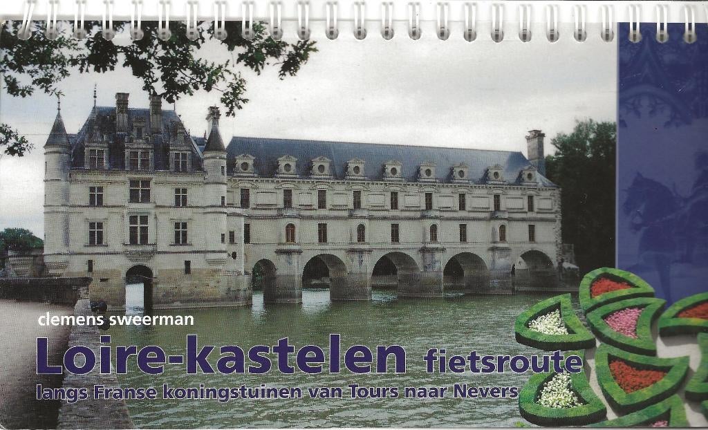 Loire-kastelen - fietsroute Tours / Nevers - Sweerman, Boeken, Gelezen, Ophalen of Verzenden, Clemans Sweerman, Overige onderwerpen