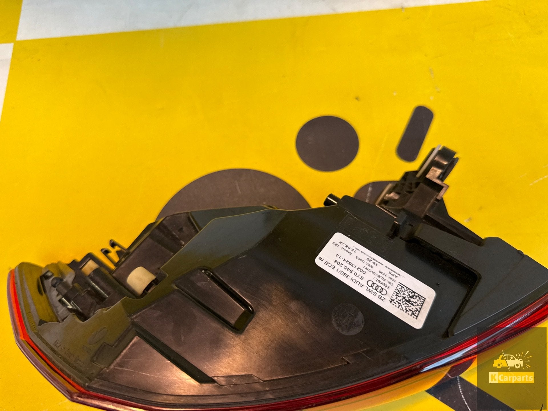 Audi A3 RS3 S3 8Y Led Achterlicht Rechts 8Y0945208, Info@fabrikant.eu, Fabrikantstraat 1
1000 AA  Amsterdam, NL, Fabrikant BV