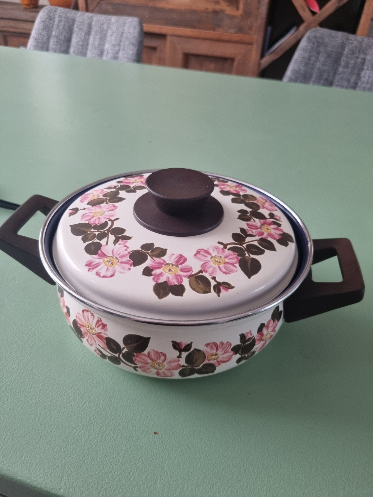leuke kleine retro pan met bloemetjes, Ophalen of Verzenden, Zo goed als nieuw, Overige materialen