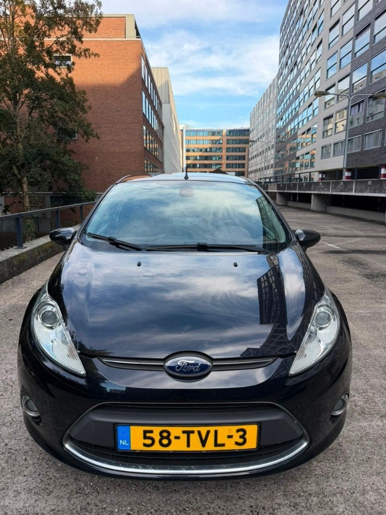 Ford Fiësta Zwart 1.25 | 2012 | APPLE CARPLAY | AIRCO | 5DR|, Auto's, Ford, Voorwielaandrijving, 40 €/maand, 1242 cc, 4 cilinders