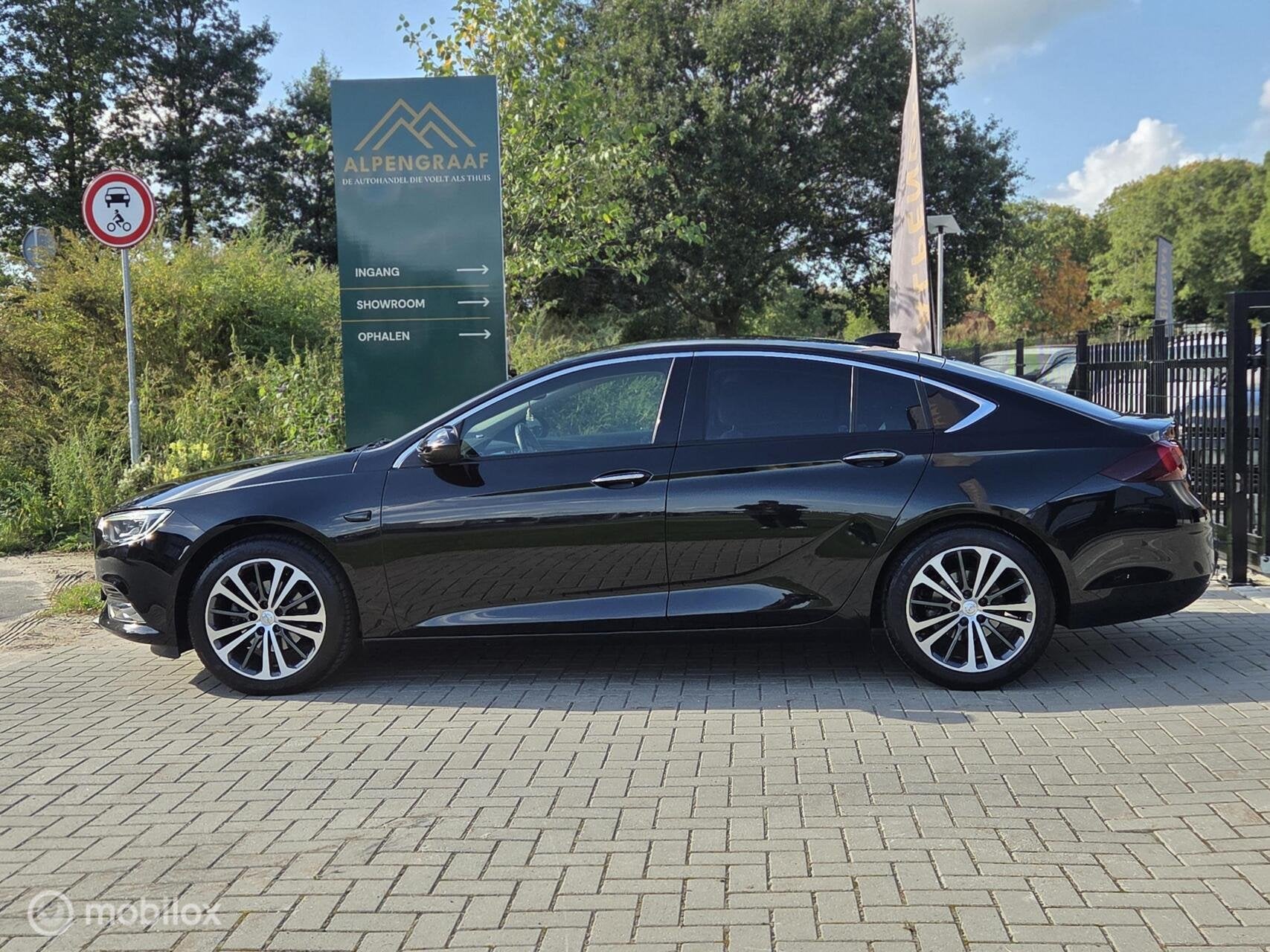 Opel Insignia Grand Sport 1.5 Turbo Innovati Camera|Led|Lede, Gebruikt, Euro 6, 4 cilinders, 700 kg