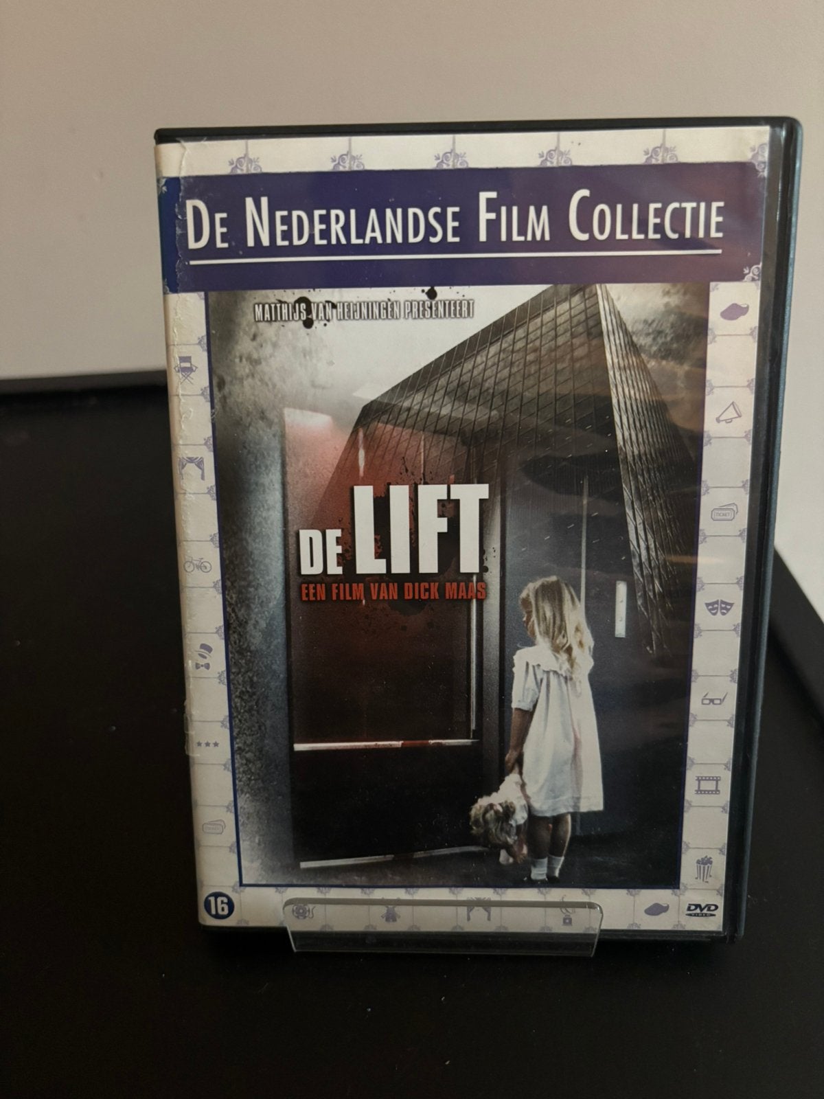 De Lift, Ophalen of Verzenden, Zo goed als nieuw, Overige genres