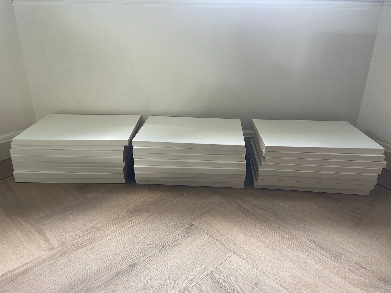 20x Billy planken 36x26 wit met plankdragers (€5 per twee), Ophalen, Met plank(en), Minder dan 50 cm, Zo goed als nieuw