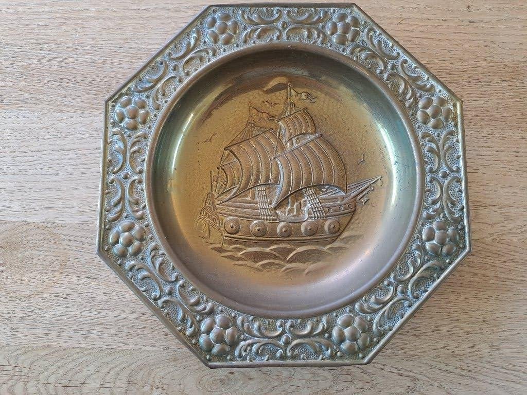 BORD. AFBEELDING SCHIP., Ophalen of Verzenden