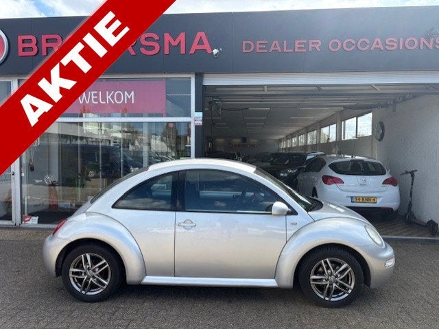 Volkswagen New Beetle 1.6 NIEUWE APK * 152.000 KM NAP *, Auto's, Volkswagen, Stof, Gebruikt, Beetle (Kever), 4 stoelen