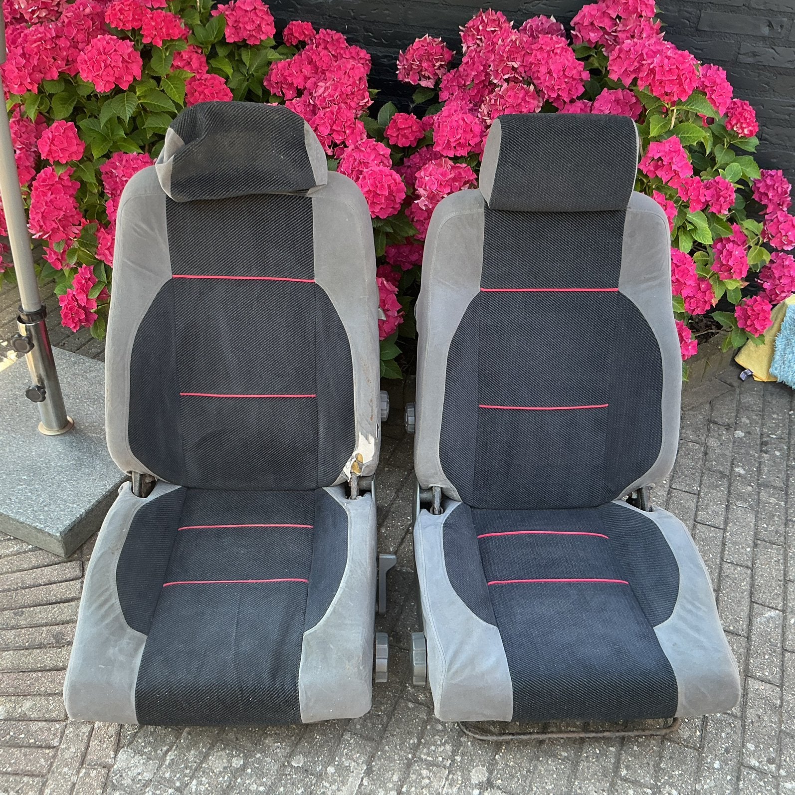 VOLVO 480 SET VOORSTOELEN EN 480 TURBO EMBLEEM EN ES, Ophalen, Gebruikt, Volvo