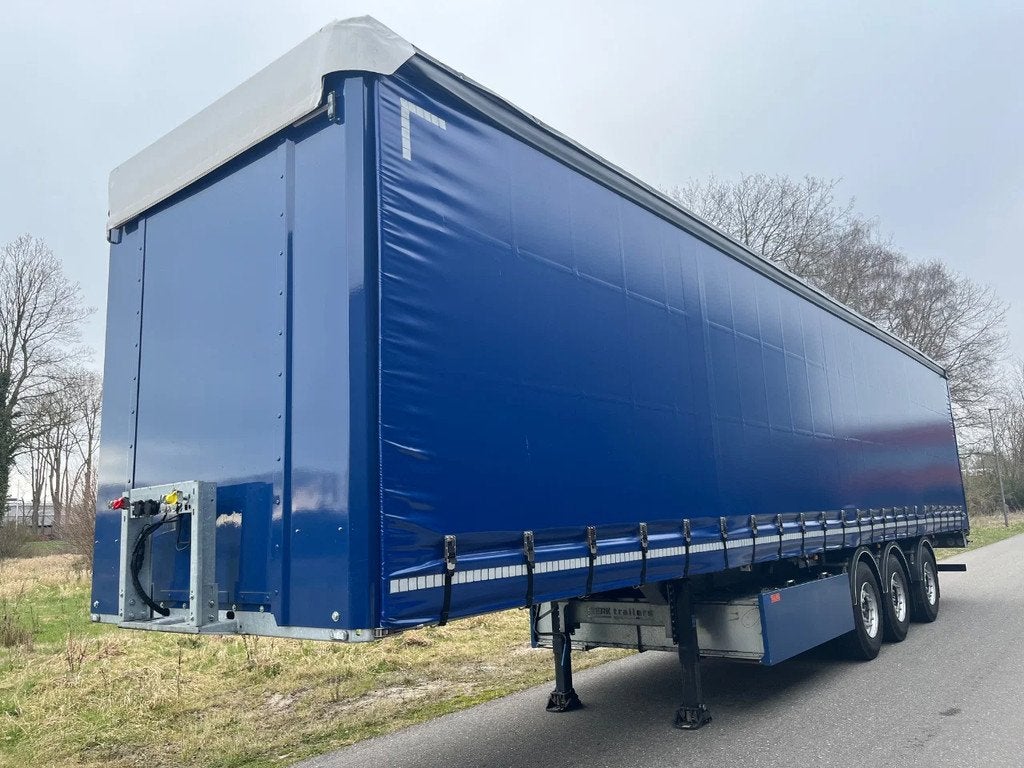 Sterk ST3- L.Z.V. -2x lift -stuuras- 7700km - demo, Blauw, Overige brandstoffen, LED verlichting, Bedrijf