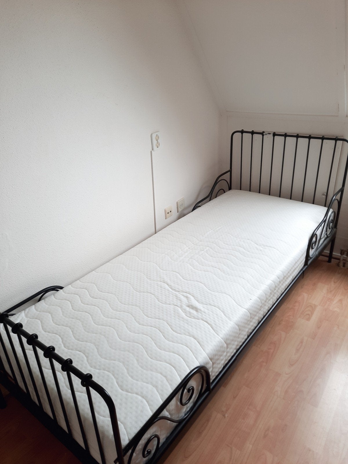 Bed lengte.variabel, Verstelbaar, Eenpersoons, Zwart, Ophalen of Verzenden