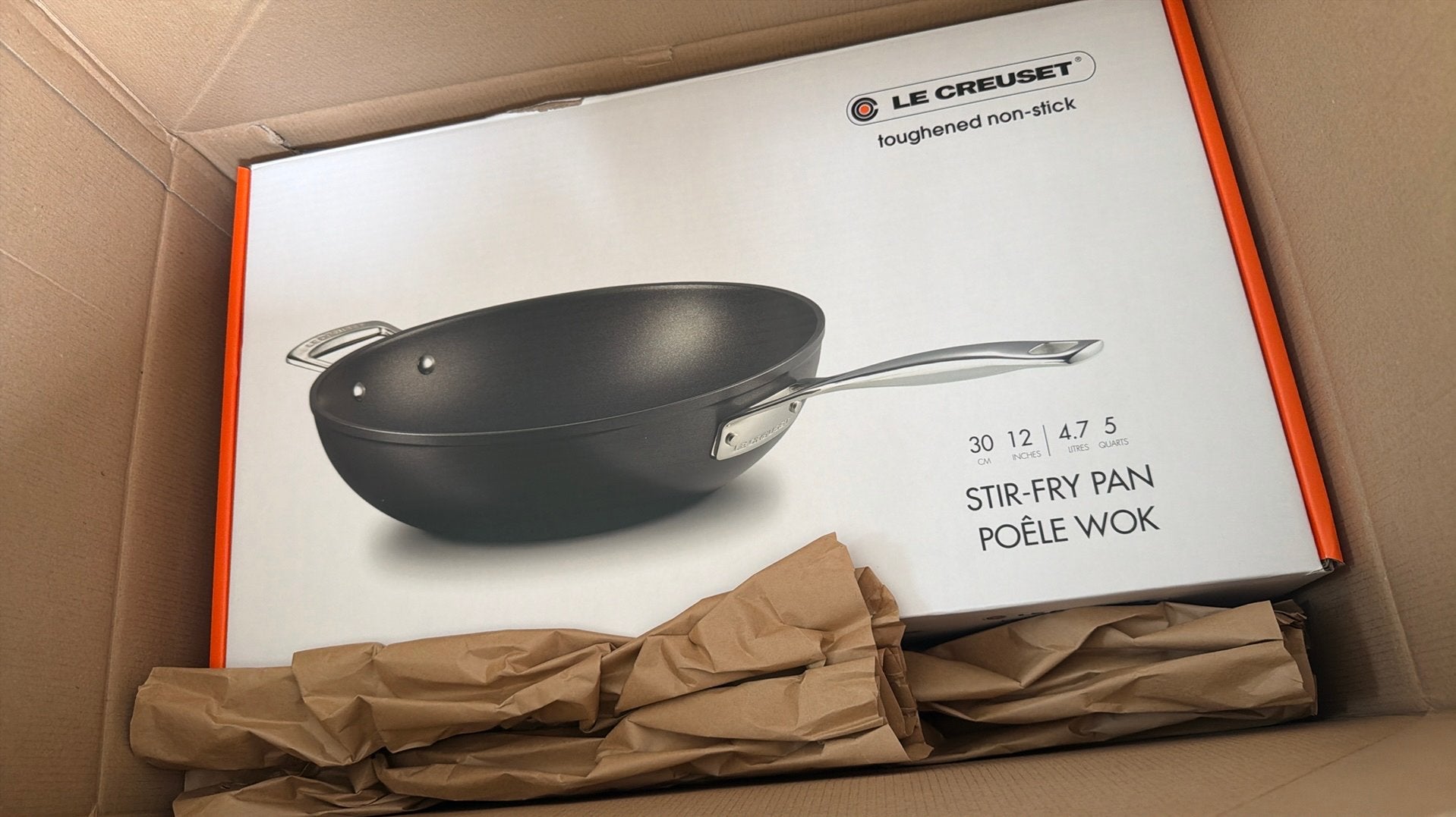 Le Creuset Wok Pan 30cm, NIEUW niet gebruikt, Ophalen, Gietijzer, Nieuw, Le Creuset
