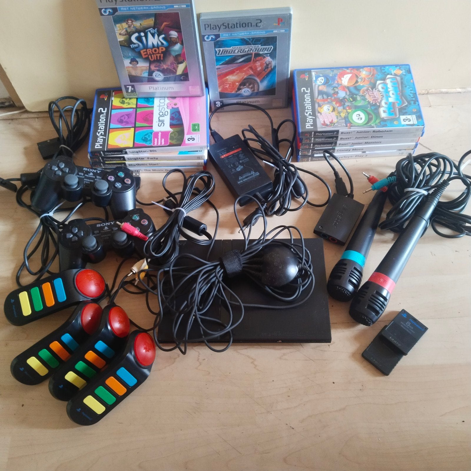 Complete Playstation2 set Sing Star, Gebruikt, Met games, Met 2 controllers, Ophalen of Verzenden