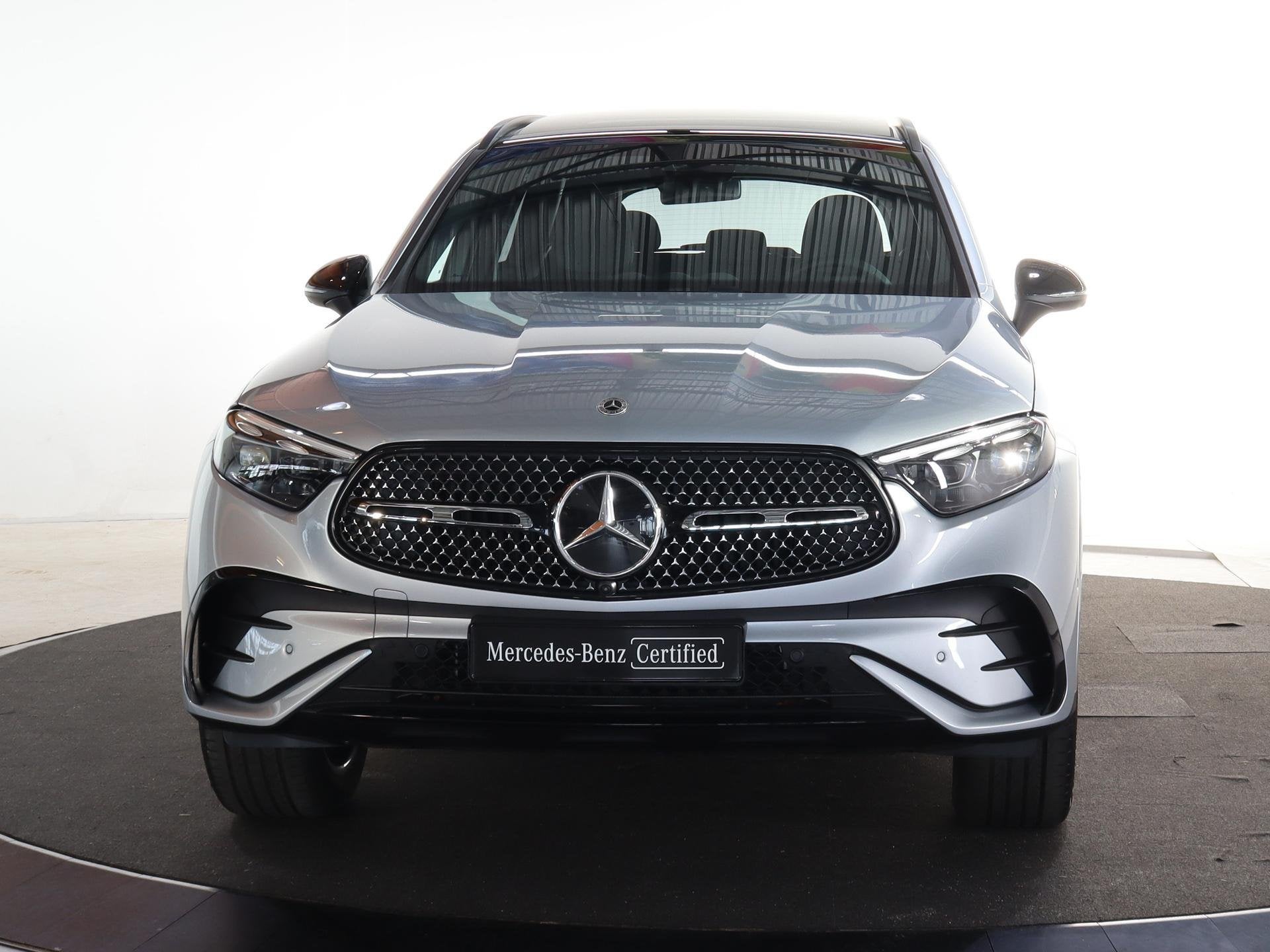 Mercedes-Benz GLC-klasse 300e 4MATIC Sport Edition | Panoram, Auto's, Dealer onderhouden, Gebruikt, 4 cilinders, 2000 kg