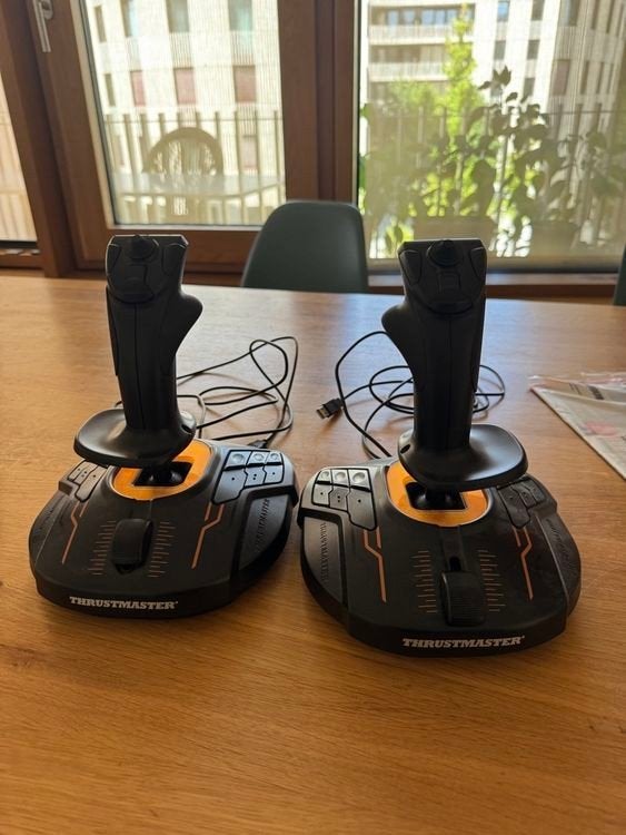 Thrustmaster T16000M Joystick Set (2 stuks), Computers en Software, Joysticks, Ophalen of Verzenden, Zo goed als nieuw, Thrustmaster