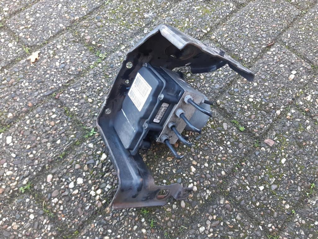 Abs pomp peugeot 307

merk: bosch, Ophalen of Verzenden, Gebruikt, Peugeot