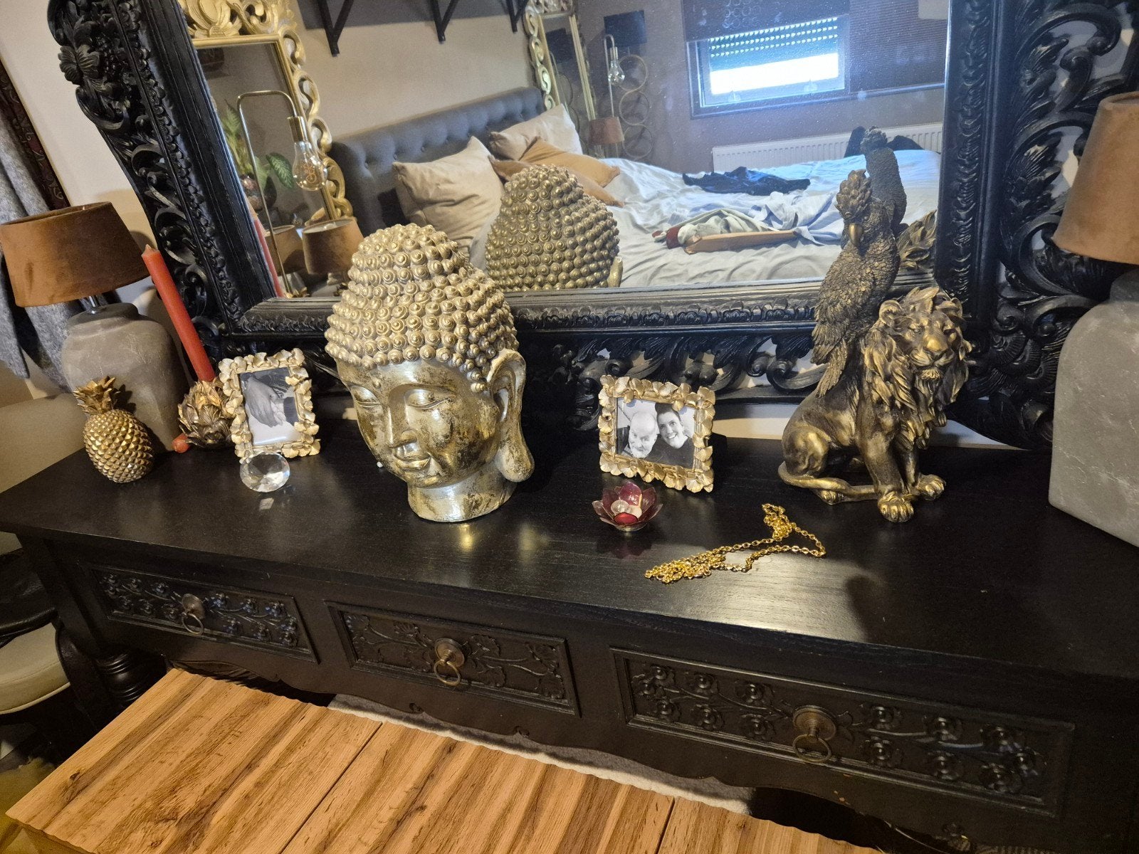 Landelijke sidetable met barok spiegel, Ophalen
