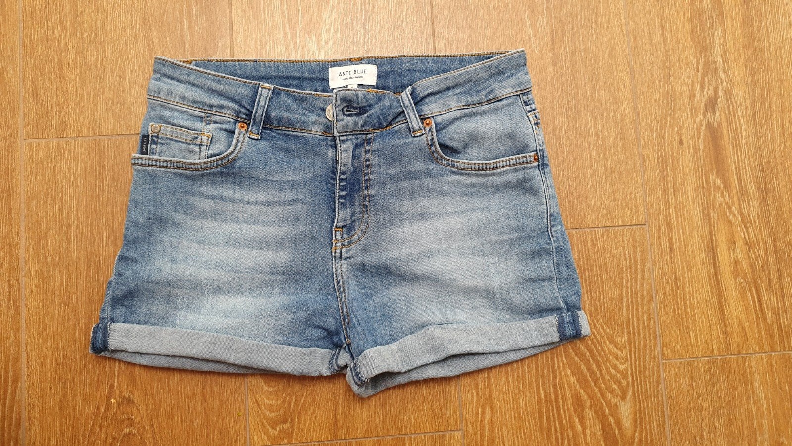 Jeans short / korte broek blauw maat M Anti Blue, Ophalen, Anti Blue, Blauw, Zo goed als nieuw