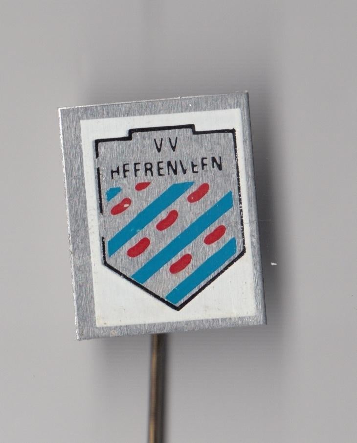 Voetbal VV Heerenveen speldje, Gebruikt, Niet vindbaar, Niet vindbaar, Speldje of Pin