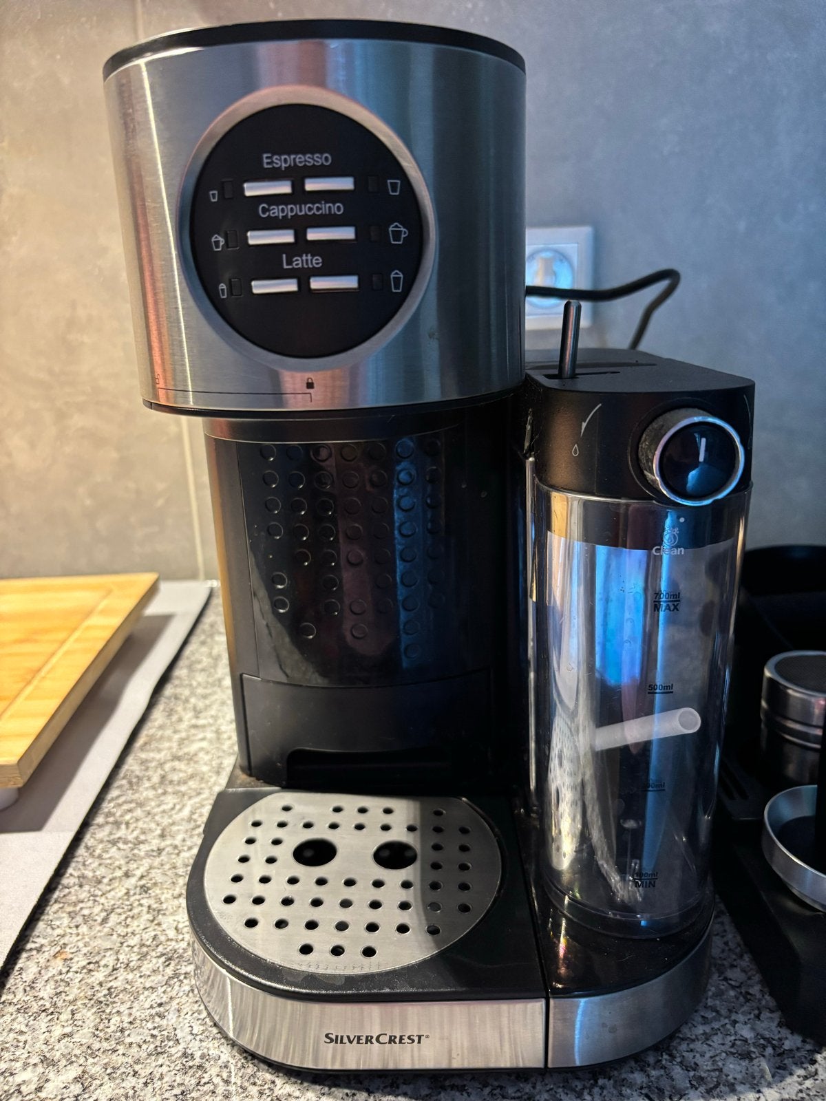 SilverCrest Espressoapparaat met melkopschuimer en accessoir, Ophalen, Afneembaar waterreservoir, Espresso apparaat, Gemalen koffie