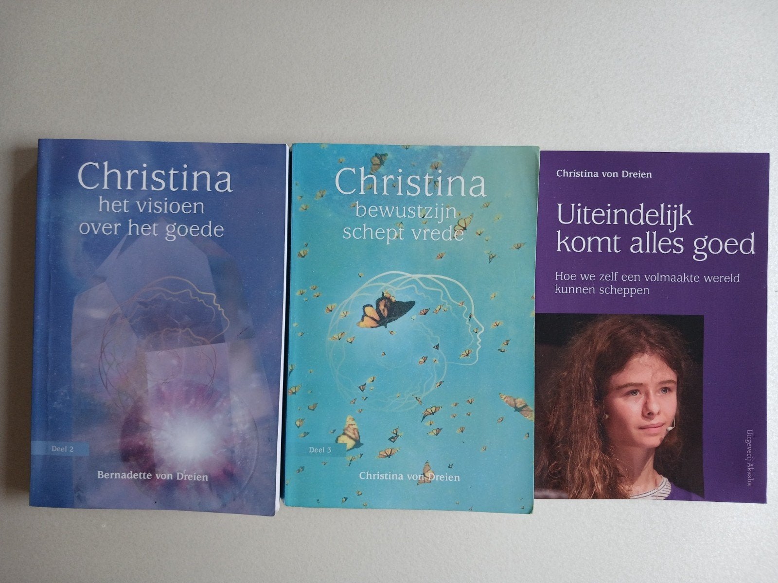 Christina von Dreien Boekenreeks - 3 delen., Boeken, Ophalen of Verzenden, Gelezen, Spiritualiteit algemeen, Achtergrond en Informatie